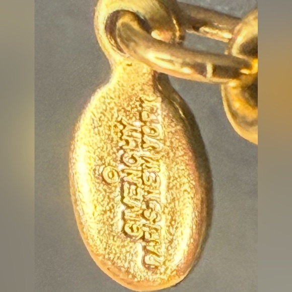 Givenchy Gold 'G' Pendant Necklace - Picture 3 of 5